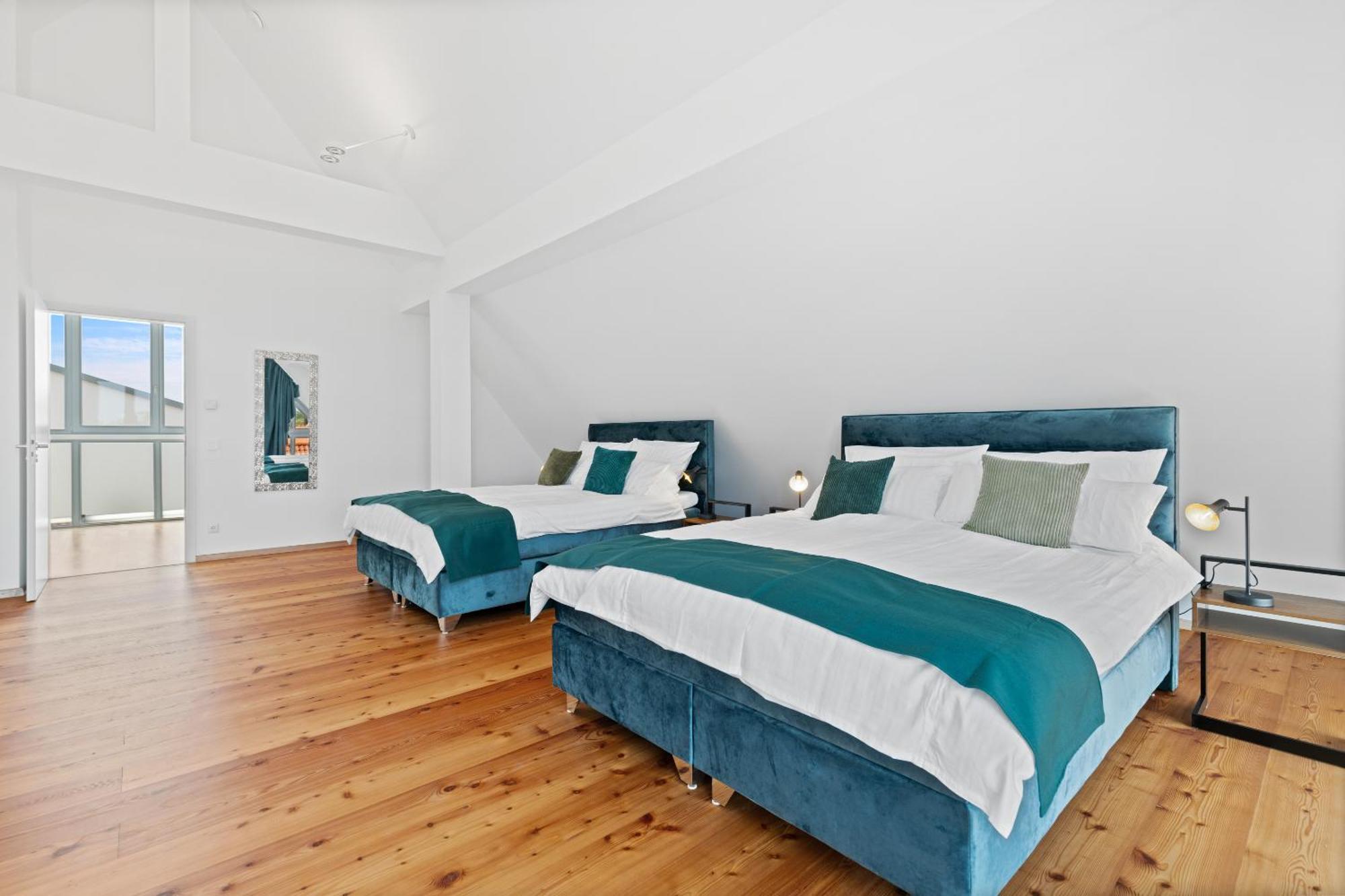 ארדינג Helloflats - Luxus-Penthouse - Balkon - Parking - Zentrum - Therme - Naehe Flughafen Muc מראה חיצוני תמונה