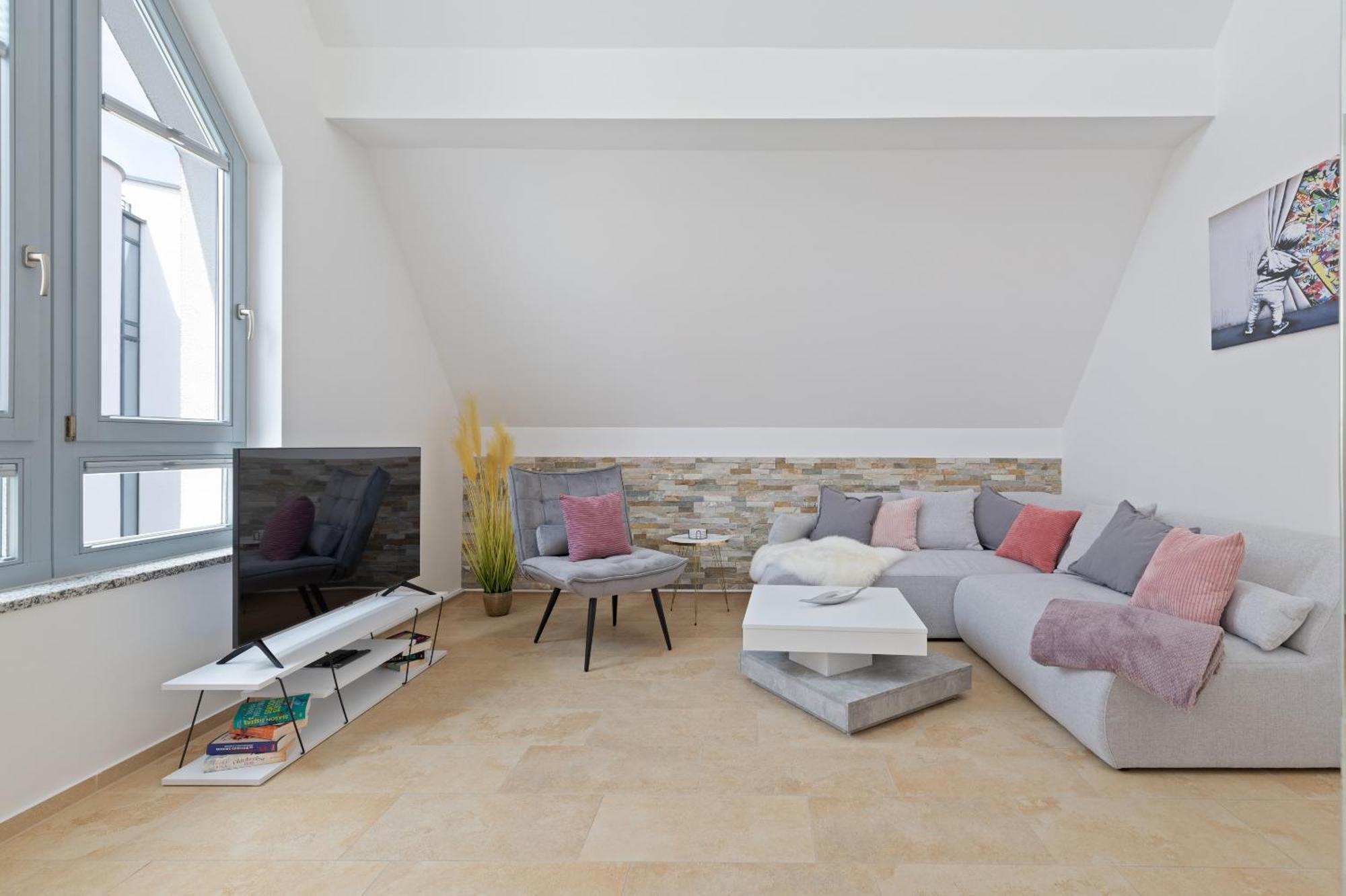 ארדינג Helloflats - Luxus-Penthouse - Balkon - Parking - Zentrum - Therme - Naehe Flughafen Muc מראה חיצוני תמונה